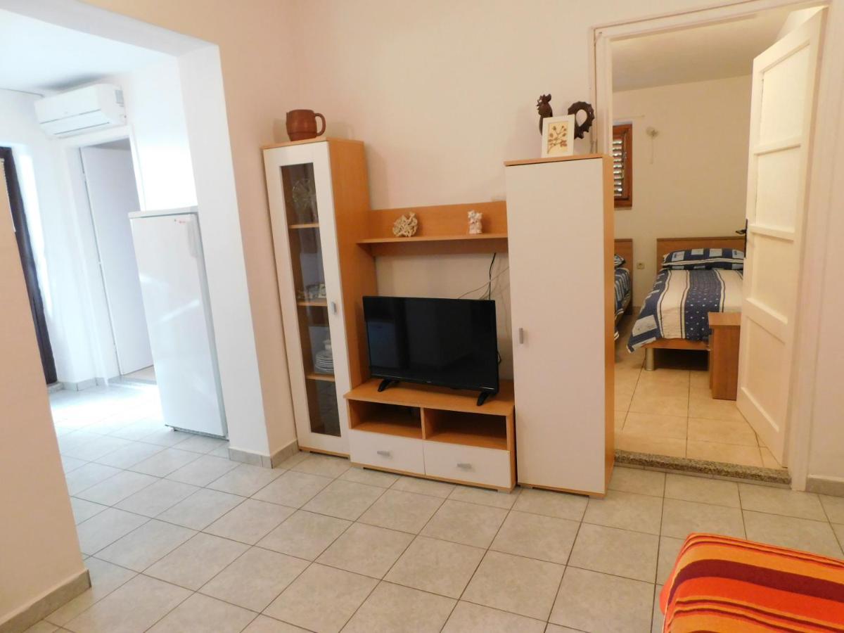 Apartments Marica Krk Town Zewnętrze zdjęcie