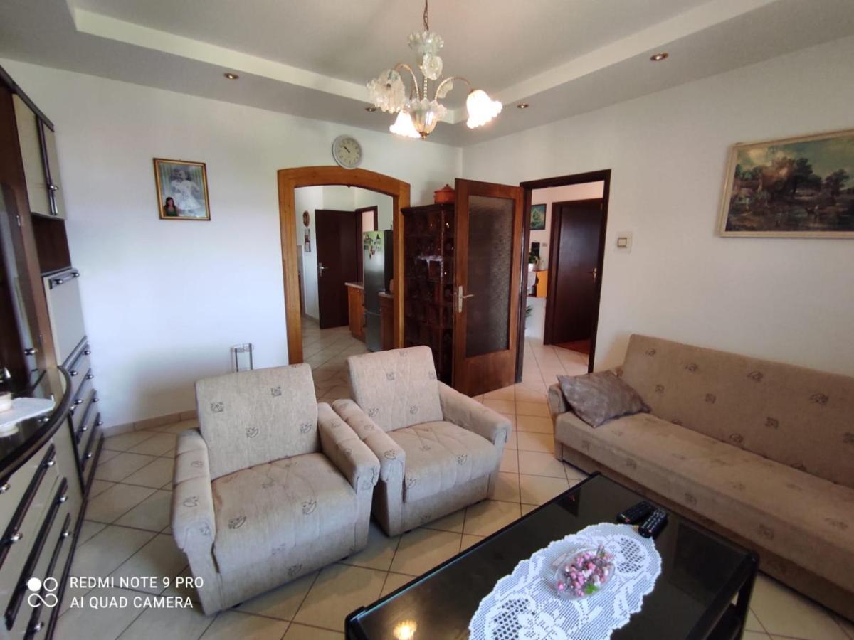 Apartments Marica Krk Town Zewnętrze zdjęcie